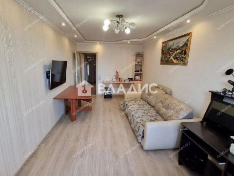 3-komnatnaya-ul-kosmonavta-komarova-d-2-k2 фото