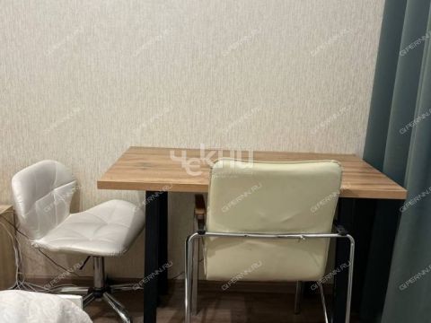 1-komnatnaya-ul-romantikov-d-1 фото