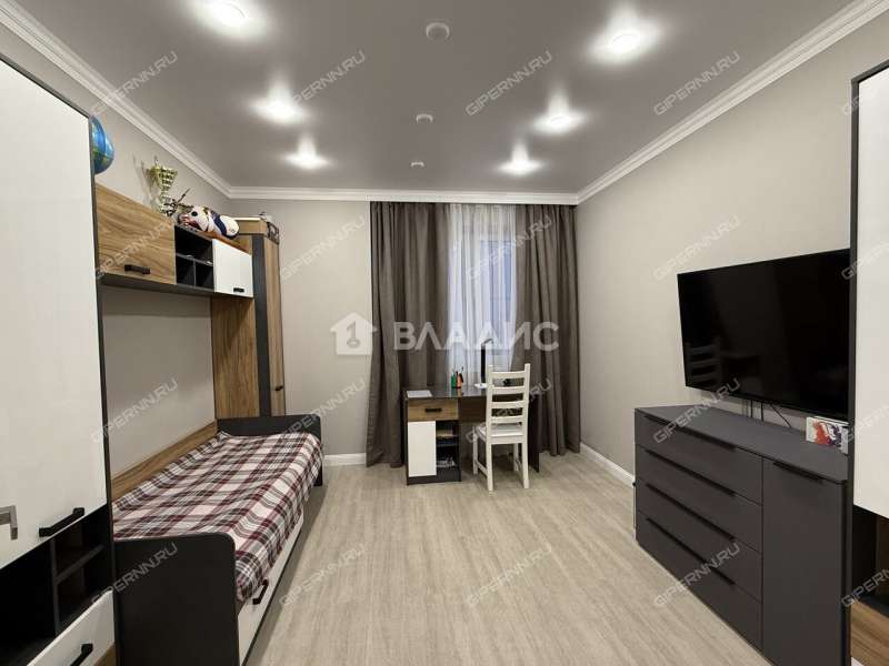 четырёхкомнатная квартира на Сенной площади дом 1