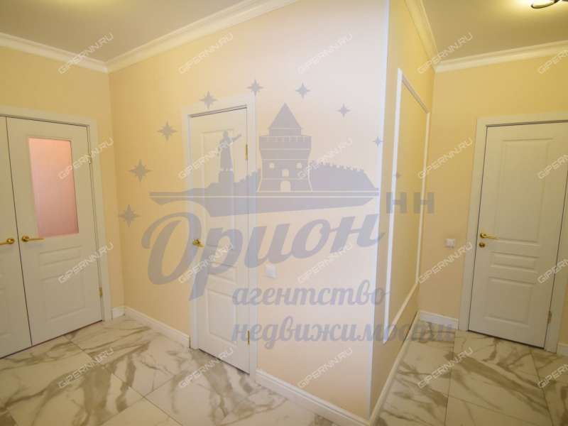 трёхкомнатная квартира на улице Маршала Баграмяна дом 4