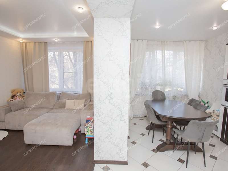 двухкомнатная квартира на проспекте Гагарина дом 118