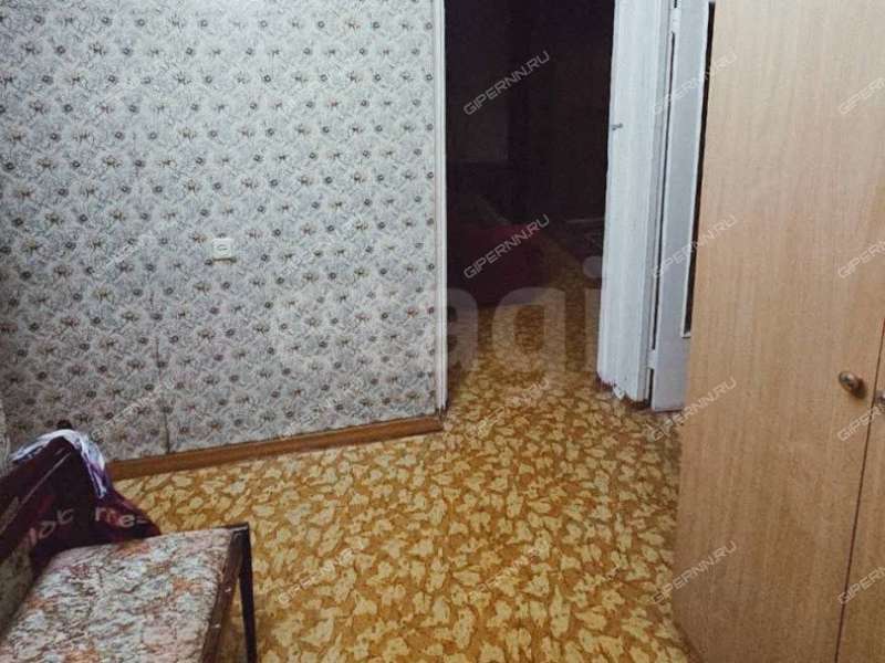 двухкомнатная квартира на проспекте Бусыгина дом 30