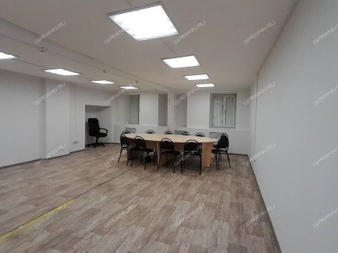 ul-kommunisticheskaya-d-2 фото