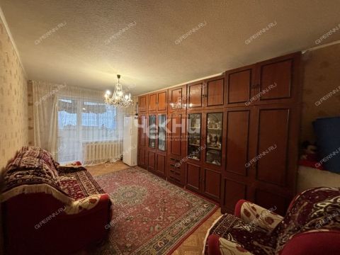3-komnatnaya-ul-40-let-pobedy-d-14 фото