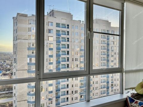 2-komnatnaya-ul-geroya-shnitnikova-d-3 фото