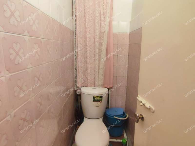 двухкомнатная квартира в 2-м микрорайоне дом 6 город Кстово