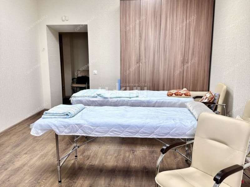 пятикомнатная квартира на улице Семашко дом 2/10