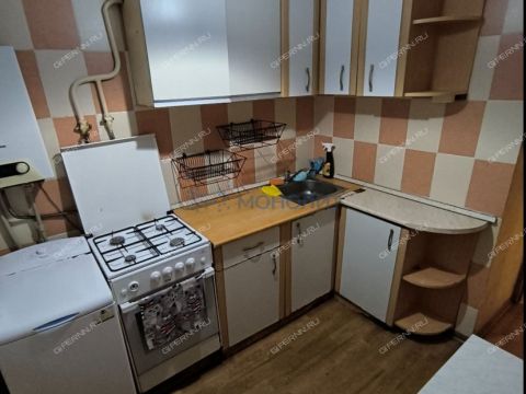 4-komnatnaya-ul-mechnikova-d-45 фото