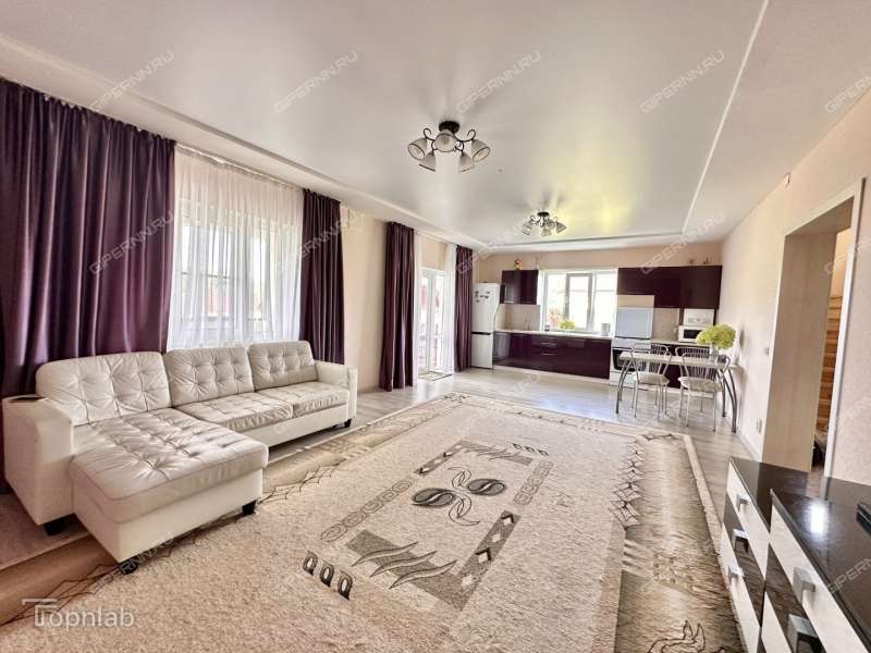 дом на Радужной улице посёлок Волжский