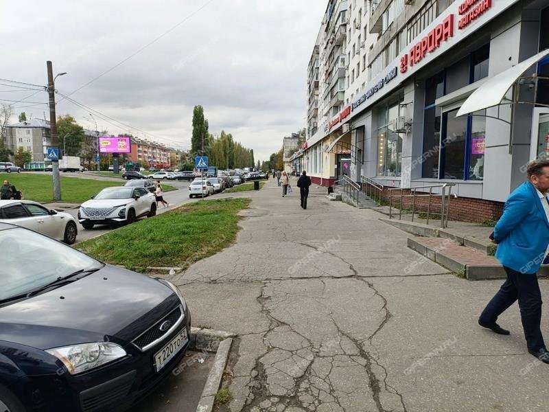 помещение под торговую площадь на проспекте Ленина