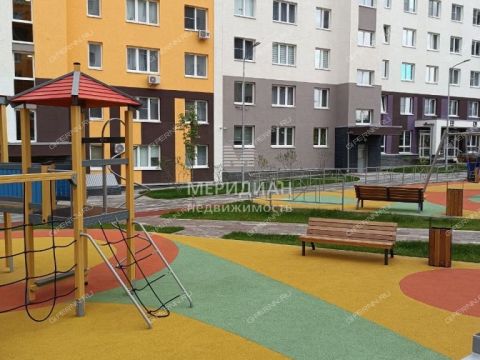 2-komnatnaya-prosp-geroev-donbassa-d-15 фото