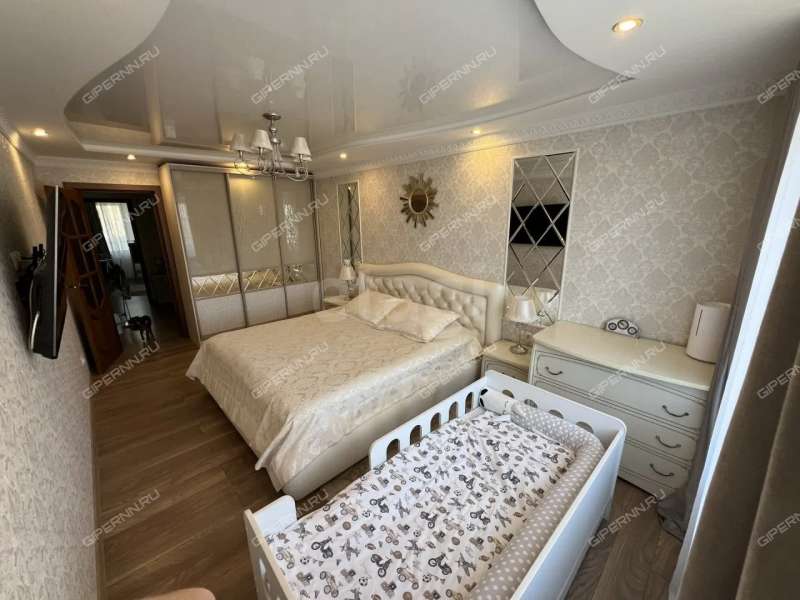 трёхкомнатная квартира на Зелёной улице дом 65