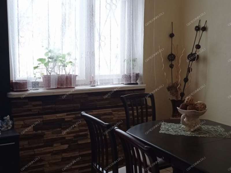 трёхкомнатная квартира на улице Чаадаева дом 10