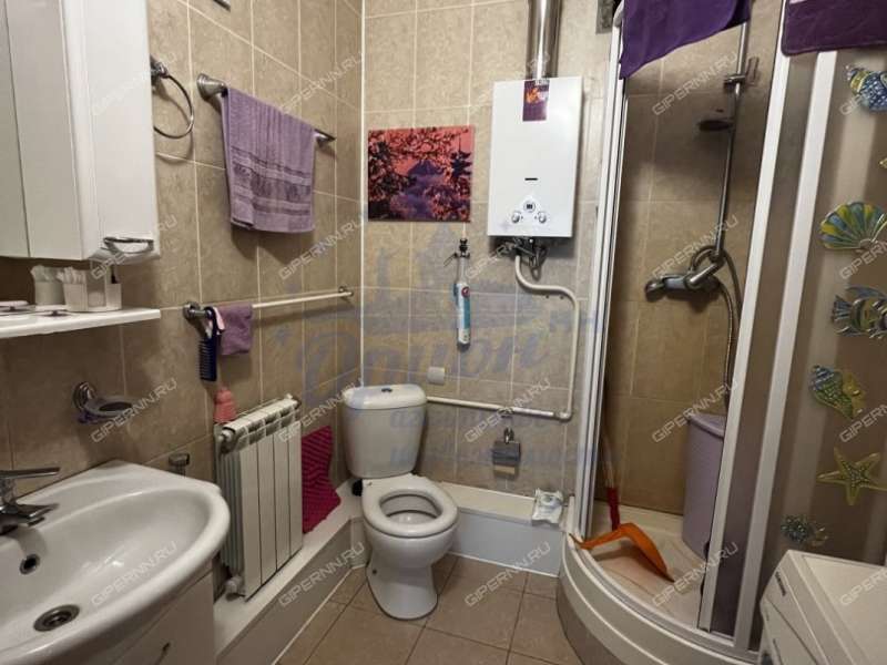 трёхкомнатная квартира на Сормовском шоссе дом 2