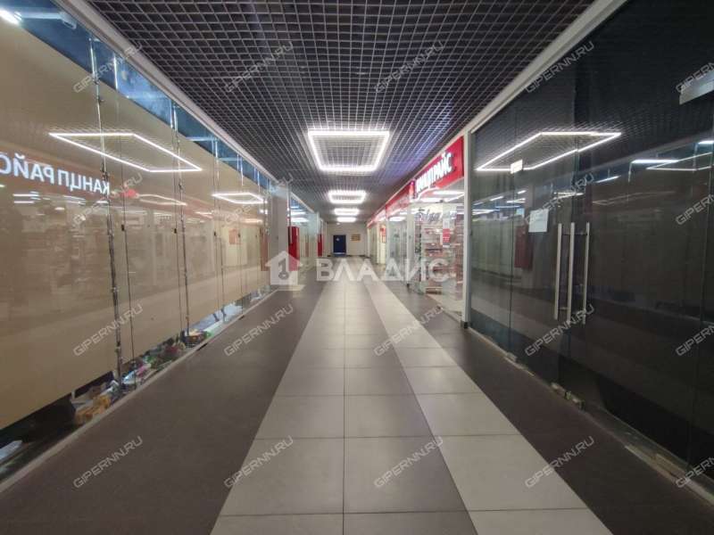помещение под торговую площадь на Южном шоссе