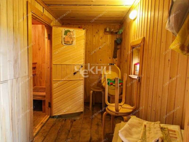 земельный участок 5,5 сотки деревня Крутец