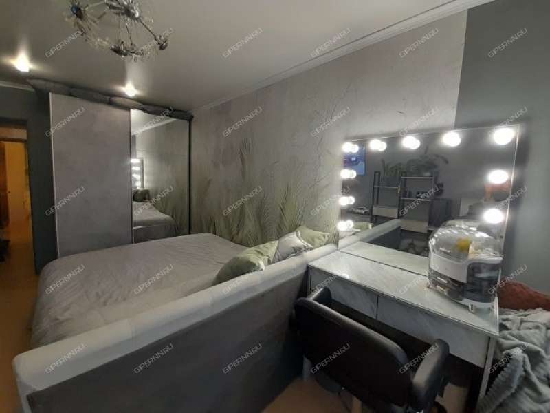 трёхкомнатная квартира на улице Максима Горького дом 152