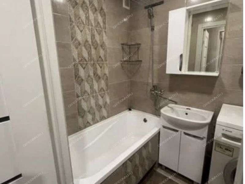 двухкомнатная квартира на улице Героя Советского Союза Прыгунова дом 17