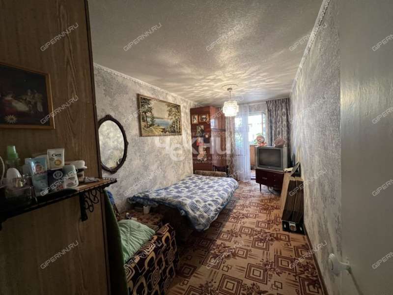 трёхкомнатная квартира на Комсомольской улице дом 19