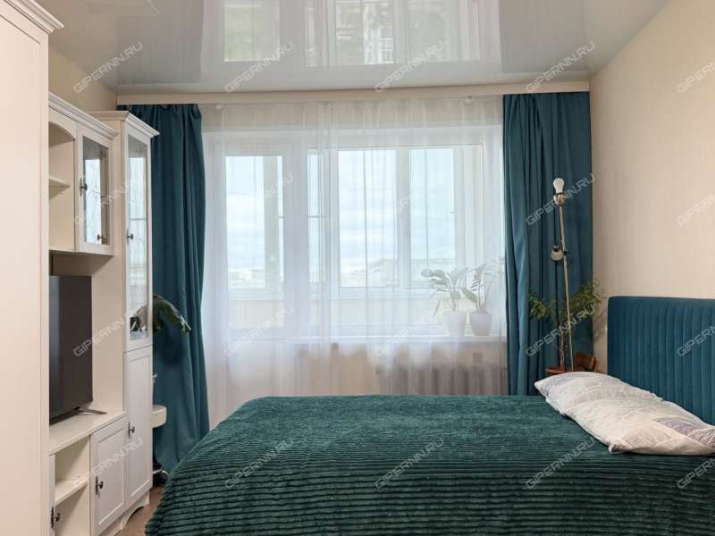 однокомнатная квартира на улице Политбойцов дом 12