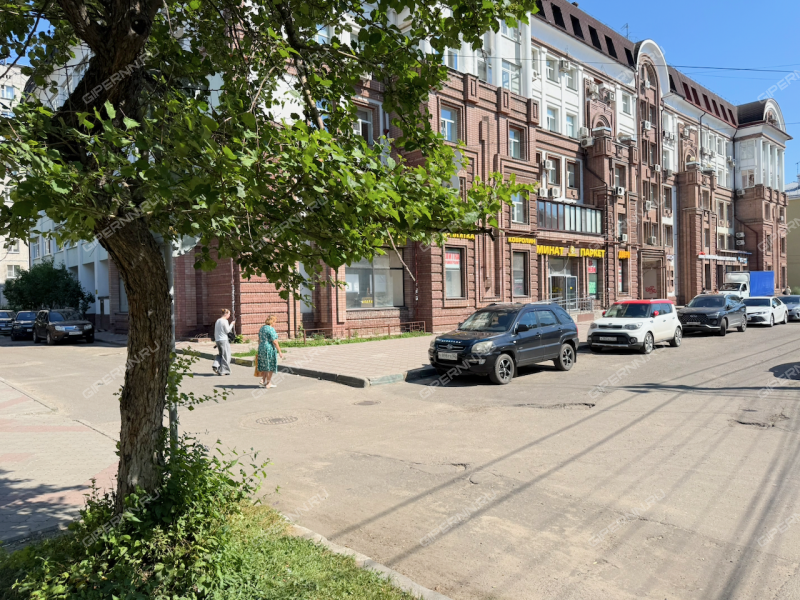 трёхкомнатная квартира на улице Коминтерна дом 127