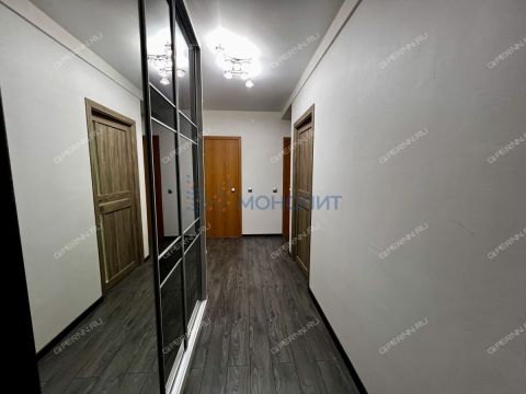 3-komnatnaya-ul-poletnaya-d-7 фото