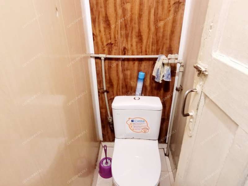 комната в доме 64 на Витебской улице