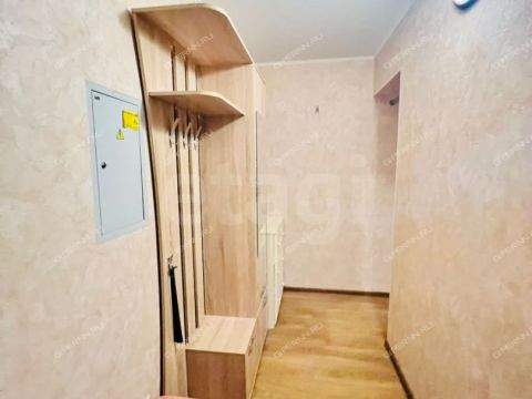 1-komnatnaya-ul-aleksandra-hohlova-d-3 фото