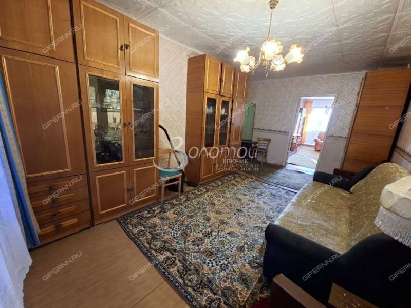 трёхкомнатная квартира на улице Германа Лопатина дом 14/1