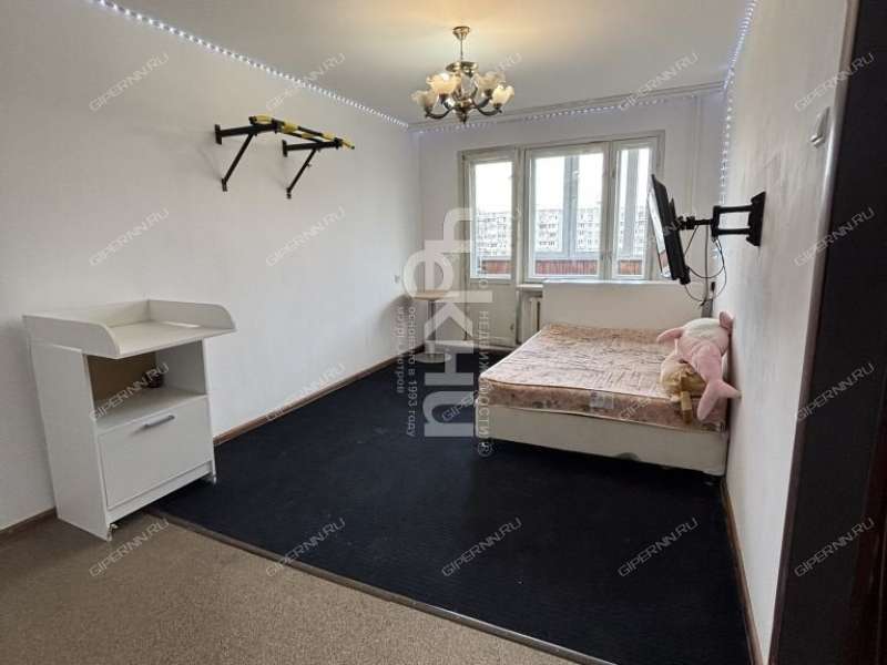 однокомнатная квартира на улице Сергея Есенина дом 13