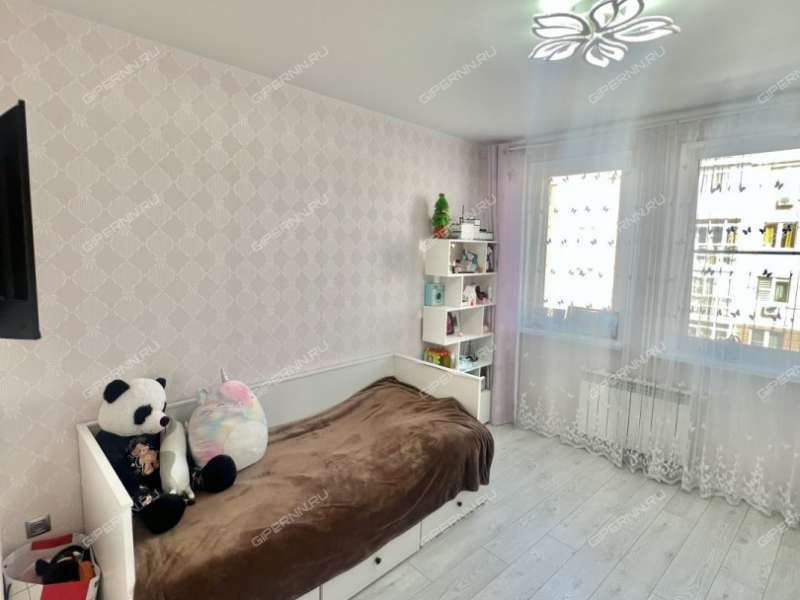 трёхкомнатная квартира в 6-м микрорайоне дом 36 город Кстово