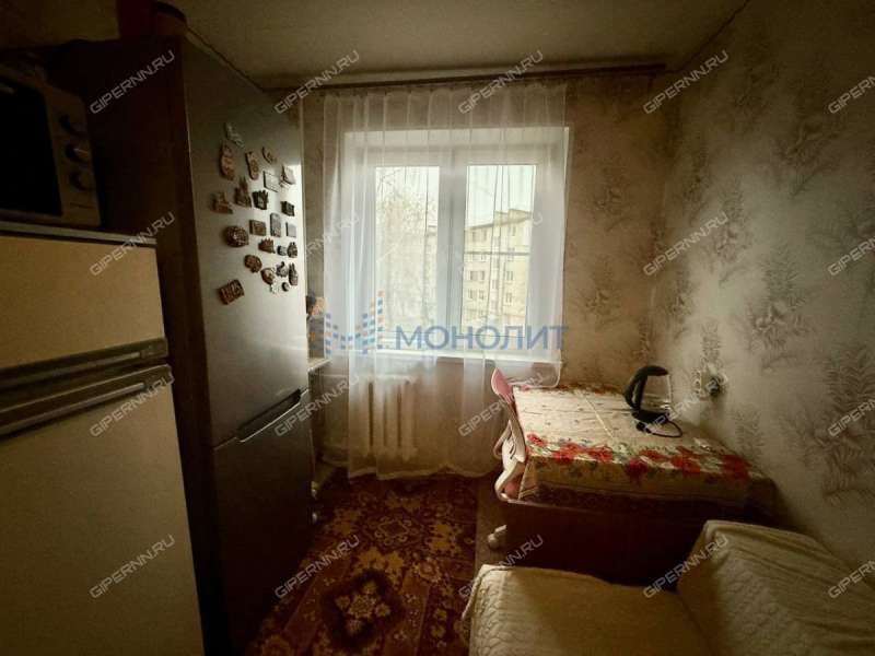 четырёхкомнатная квартира на улице Маршала Воронова дом 6